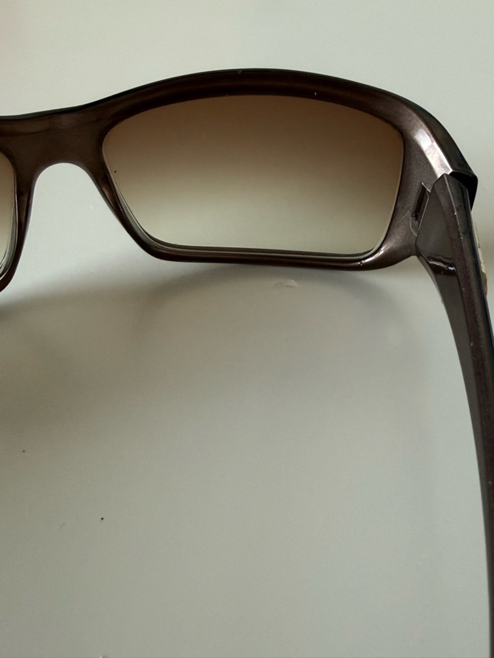 Gucci Sunglasses - Picture 6 of 17